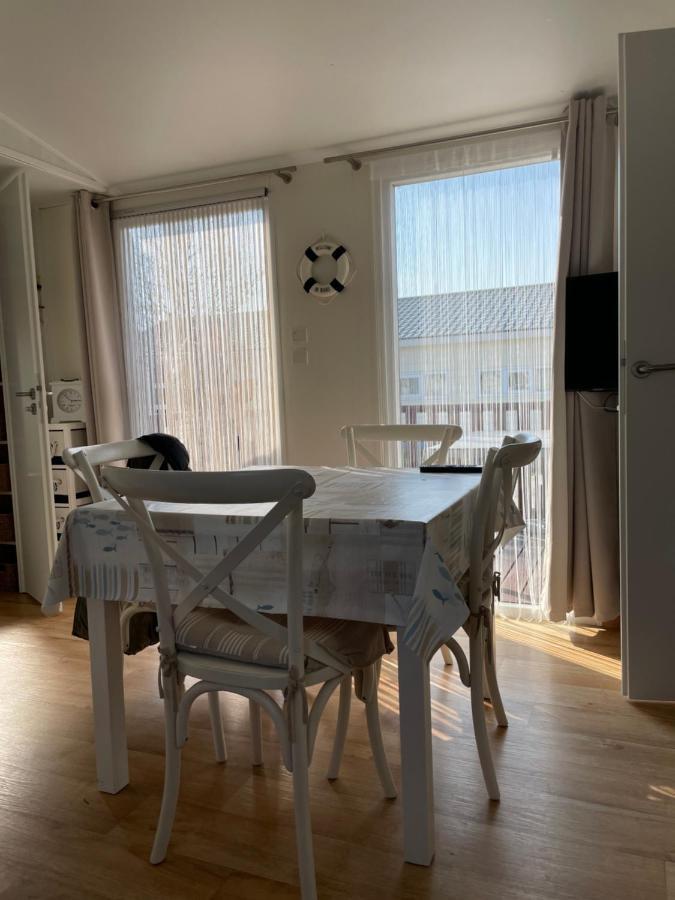 Chalet Up To 5 Persons Knokke المظهر الخارجي الصورة